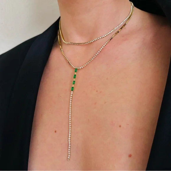 New Emerald Green Gold Minimalist Necklace with Bar Pendant - Picture 5 of 6